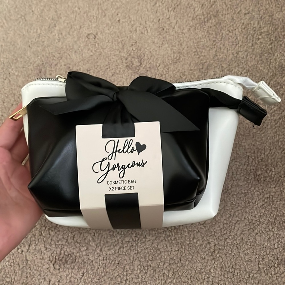 Cosmetic bags